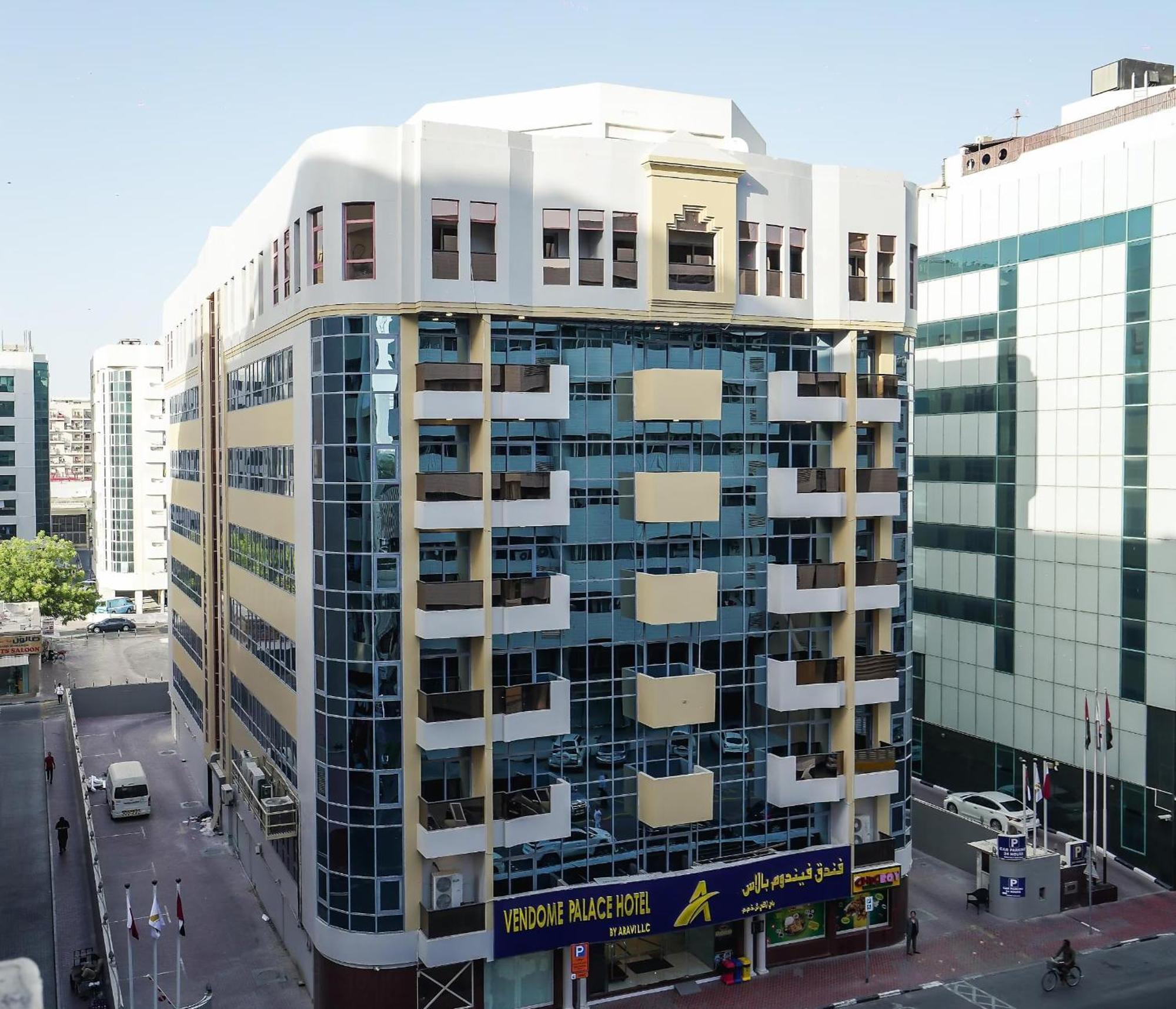 Vendome Plaza Hotel Dubai Exterior photo